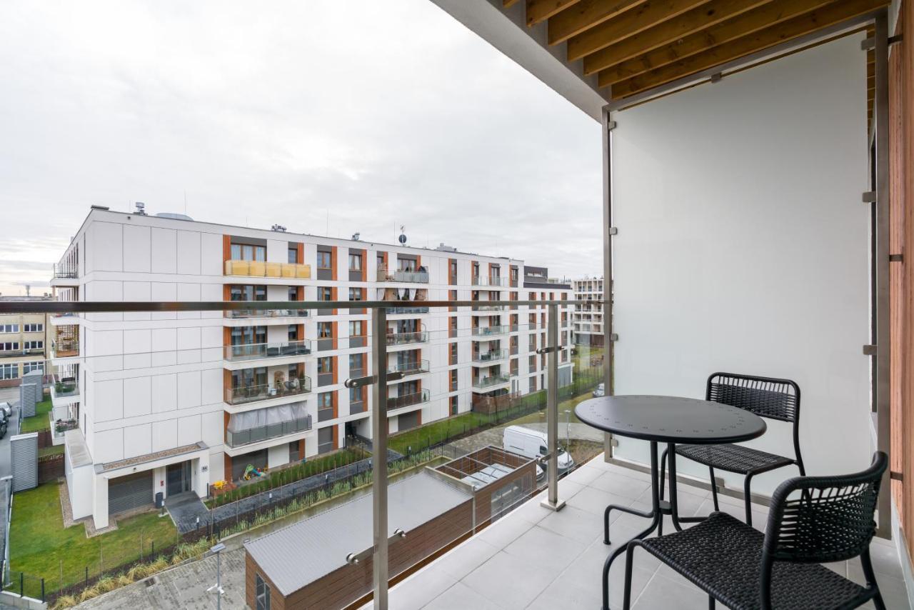 Premium Airport By Renters Poznań