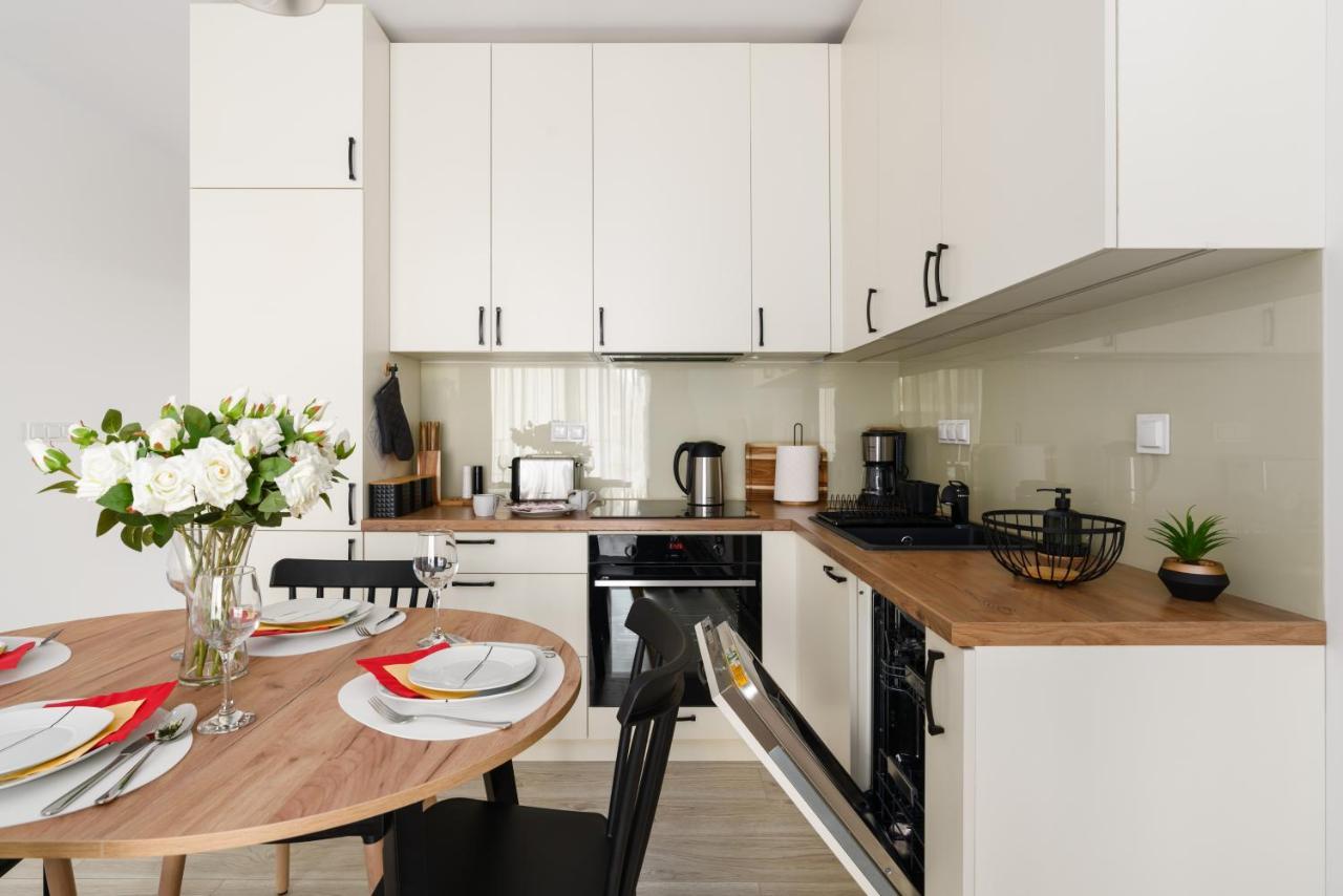Apartament Premium Airport By Renters Poznań